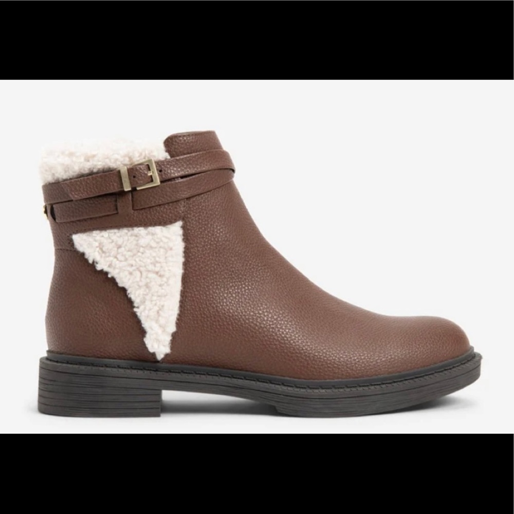 Kenneth Cole Reaction Wind Lug Buckle Cozy Bootie Brown With Faux Fur Size 6.5 - Picture 5 of 6